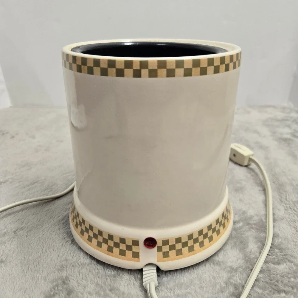 Electric Jar Candle Warmer Welcome Blueberry Basket Ceramic Crock Checkered